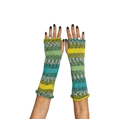 Modern "Prism Knit" Fingerless Gloves – Handmade Wool Blend Winter Hand Warmers