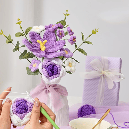 Handmade Crochet Tulip Bouquet – Hand-Knitted Everlasting Flowers