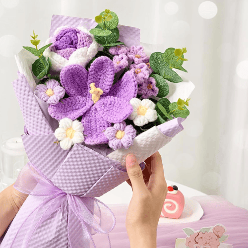 Handmade Crochet Tulip Bouquet – Hand-Knitted Everlasting Flowers
