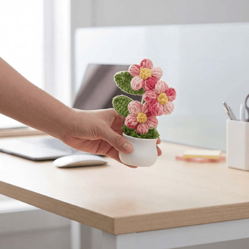 Handmade "Puff Bloom" Crochet Potted Plant – Gradient Colorful Knitted Flower