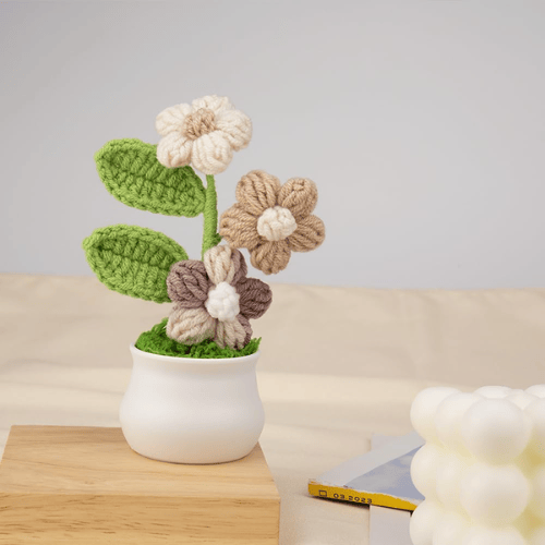 Handmade "Puff Bloom" Crochet Potted Plant – Gradient Colorful Knitted Flower