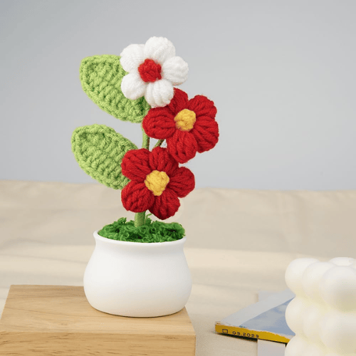 Handmade "Puff Bloom" Crochet Potted Plant – Gradient Colorful Knitted Flower